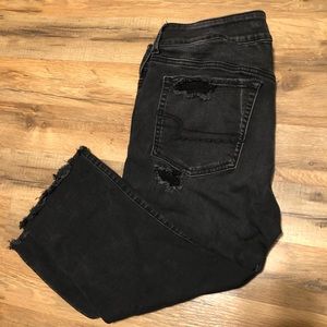 Black artist crop American Eagle jeans
